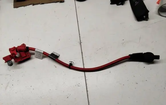 BMW 5 GT F07 Positive cable (battery) 9217034 9217036 5A05007