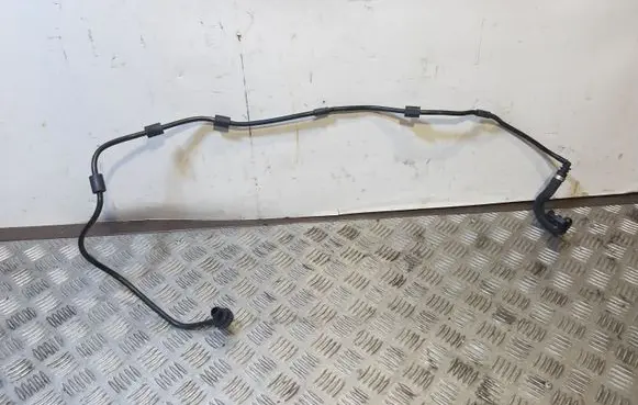 BMW 7 F01 F02 F03 F04 Vacuum line/pipe/hose 8000385 106880003851
