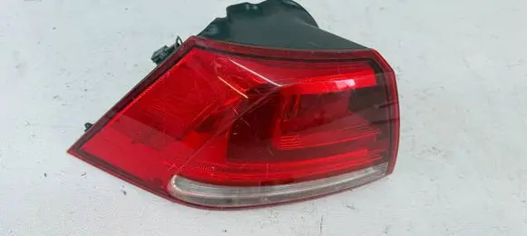 Volkswagen Golf VII Rear/tail lights 5G0945095M