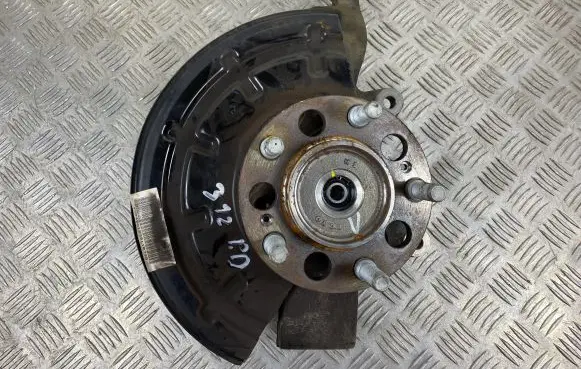 SsangYong Rexton Front wheel hub
