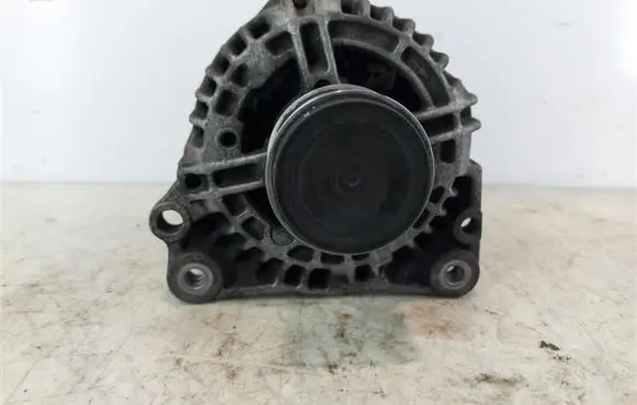 Skoda Fabia Mk1 (6Y) Generator/alternator 038903023L