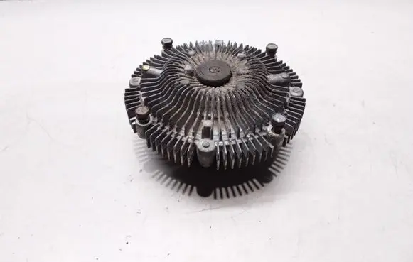 Mitsubishi Pajero Viscous fan clutch 
