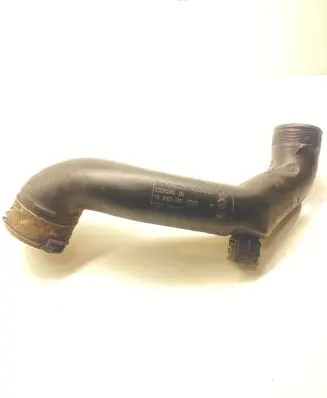 BMW 5 F10 F11 Intercooler hose/pipe 7582314 23557610 1022059