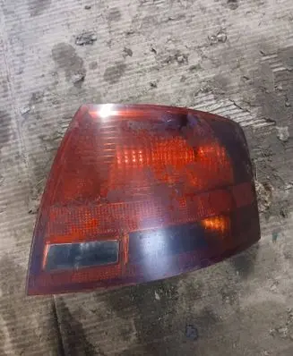Audi A4 S4 B7 8E 8H Rear/tail lights 8E9945096E 748002 484002