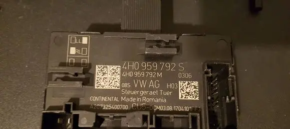 Volkswagen Touareg II Door control unit/module 4H0959792M 4H0959792S A2C7325400700