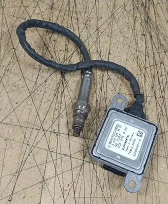 Mercedes-Benz Sprinter W906 Lambda probe sensor A0009053403