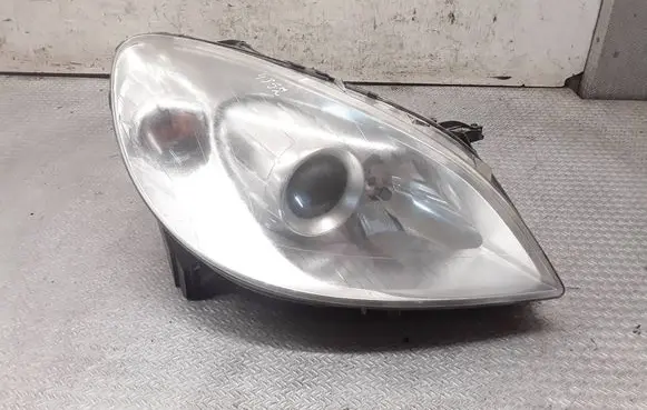 Mercedes-Benz B W245 Headlight/headlamp A1698201861
