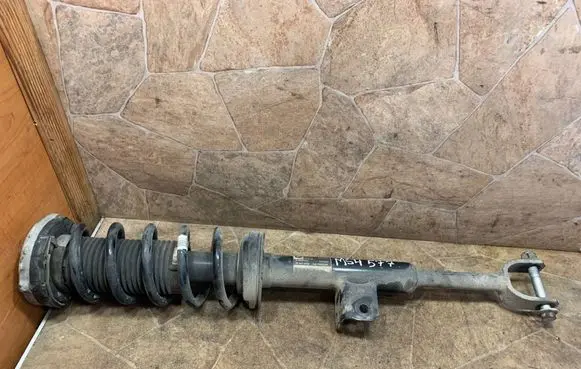 BMW 6 G32 Gran Turismo Front shock absorber/damper 6871984