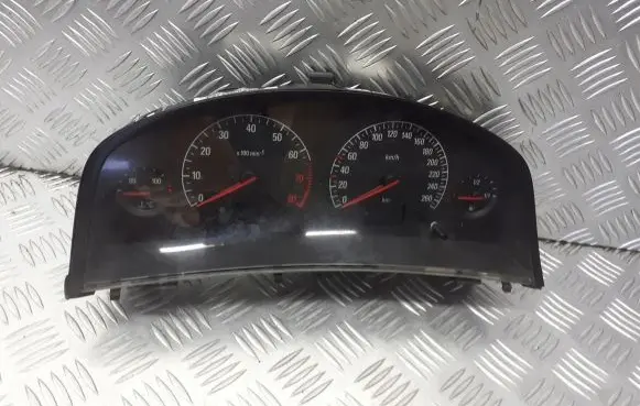 Opel Vectra C Tachometer 13140887