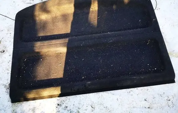Parcel shelf