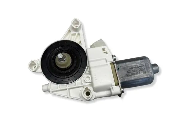 Mercedes-Benz GLE (W166 - C292) Front door window regulator motor A1669060201 1669060201