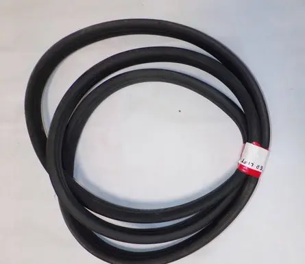 Skoda Roomster (5J) Front door rubber seal 
