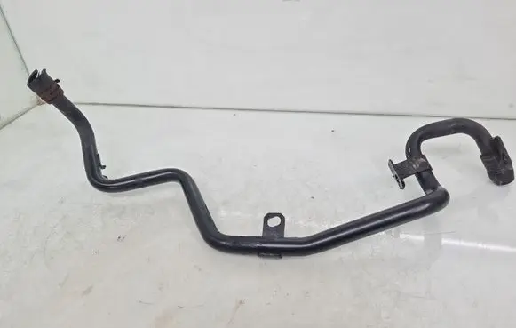 Volkswagen Touran I Engine coolant pipe/hose 03G121151