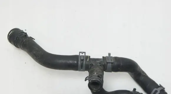 Volkswagen Golf VII Engine coolant pipe/hose 5Q0122073T