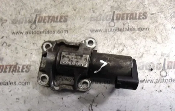 Volvo XC90 Camshaft vanos timing valve 8670422