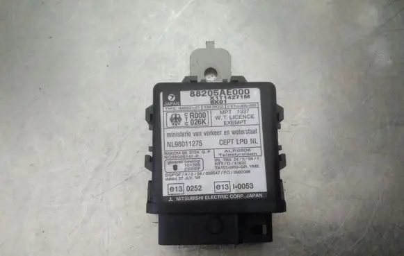 Subaru Outback Immobilizer control unit/module 88205AE000 X1T14271M