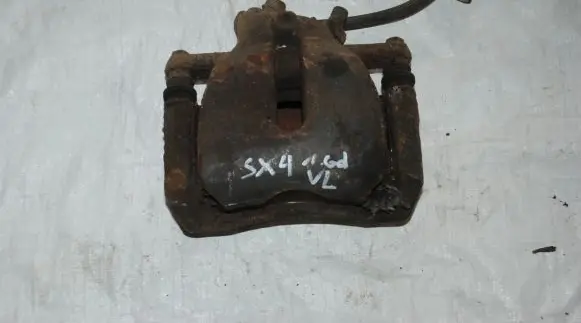 Suzuki SX4 Front brake caliper