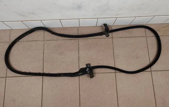 Audi A2 Rubber seal rear door 8Z0833721D