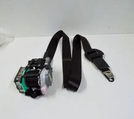 Porsche Cayenne (92A) Front seatbelt 7P0857706F