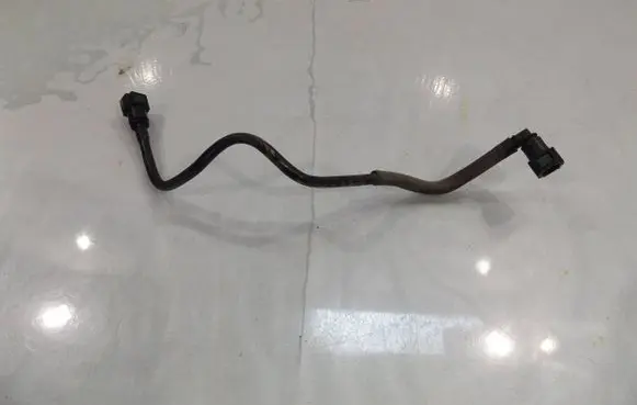 Chevrolet Captiva Fuel line pipe