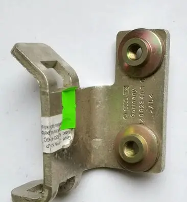 Engine bonnet/hood lock trim molding