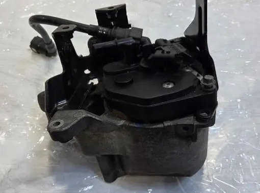 Ford C-MAX II Fuel filter housing