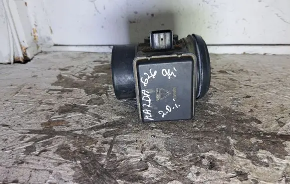 Mazda 626 Mass air flow meter E5T51071 B577 1X28