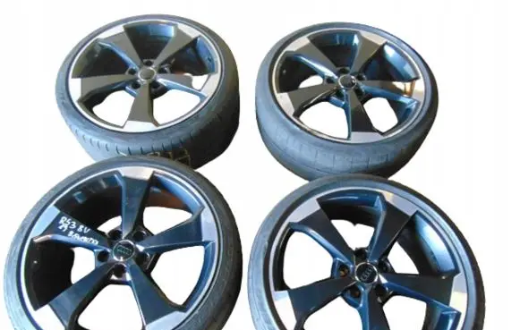 Audi RS3 R19 alloy rim 