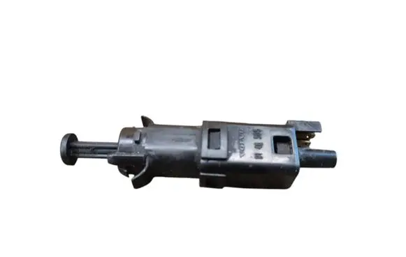 Volvo S40, V40 Brake pedal sensor switch 9146505