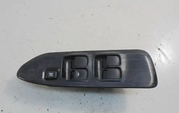 Mitsubishi Lancer Electric window control switch MR587878