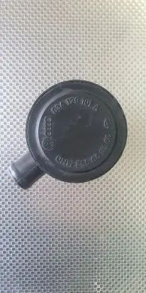 Audi A3 S3 8L Breather/breather pipe/hose 1C0133356