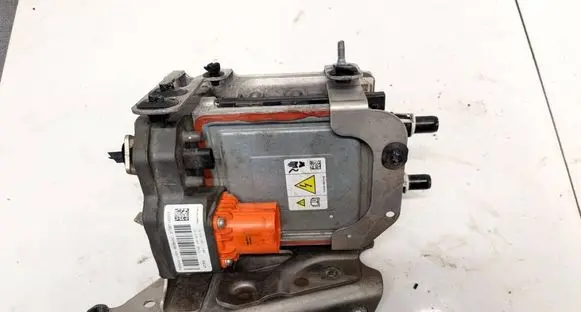 Ford Kuga III Auxiliary pre-heater (Webasto) L1MH18E254BC