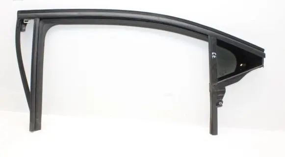 Opel Mokka B Rear side window