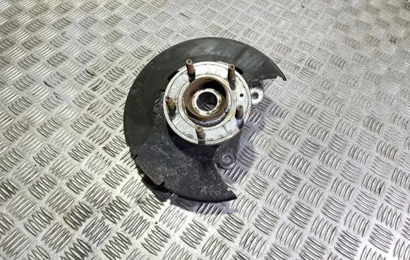 Opel Zafira C Front wheel hub