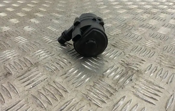BMW 5 G30 G31 Electric auxiliary coolant/water pump 9372723