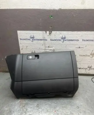 Volkswagen Golf VII Glove box 5G1857290