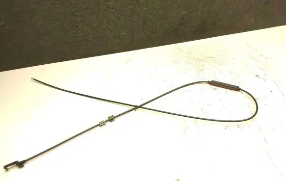 Man TGE 1gen Engine bonnet/hood lock release cable 7C0823535