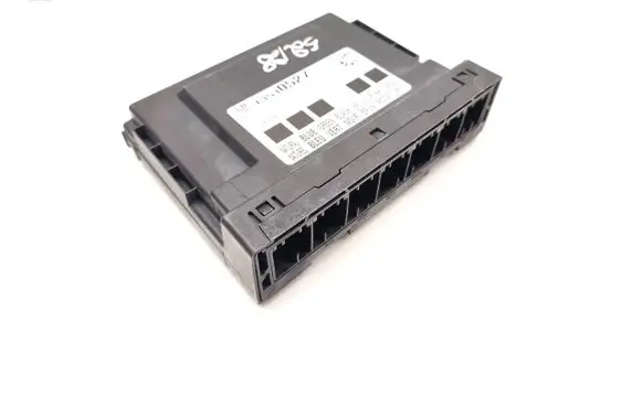 Opel Insignia A Central body control module 13510527 F00HJ01518