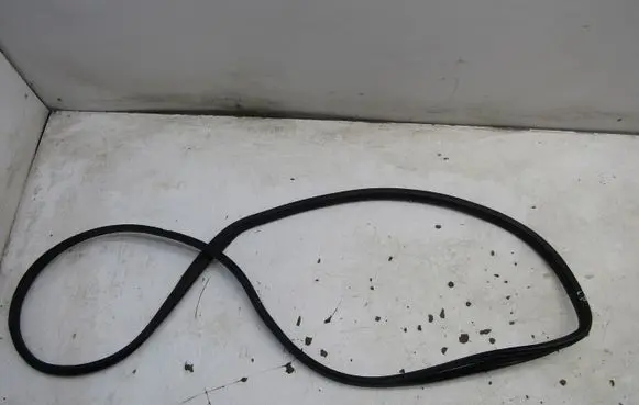 Peugeot 108 Front door rubber seal KRIS235789