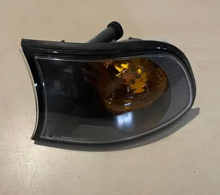 Front indicator light