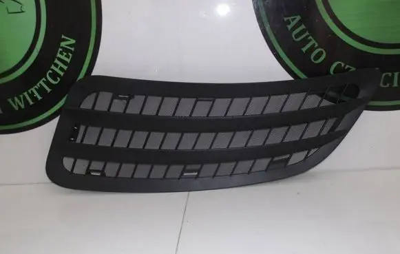 Mercedes-Benz Sprinter W907 W910 Front grill A9108360000