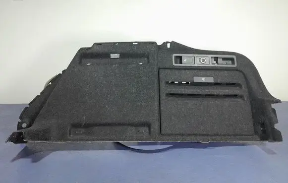 Skoda Superb B5 (3U) Tailgate/boot cover trim set 3V5867428AJ