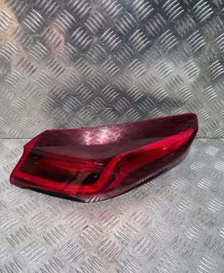 KIA Xceed Rear/tail lights 92402J7300