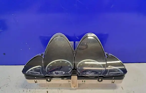 Mercedes-Benz SL R230 Speedometer (instrument cluster) A2305400023