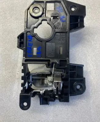 KIA Carens III Front door interior handle 82623RP000