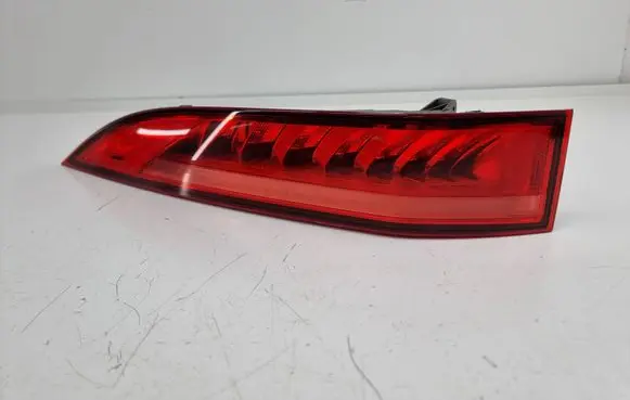 Jaguar F-Pace Rear/tail lights Hk8313405af