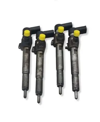 Nissan Qashqai Fuel injector 8200380253
