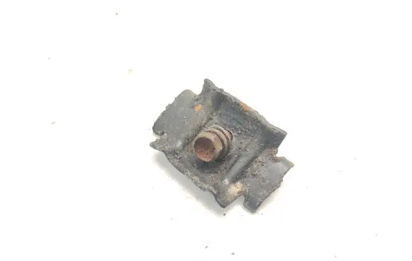 Suzuki SX4 S-Cross Battery bracket 