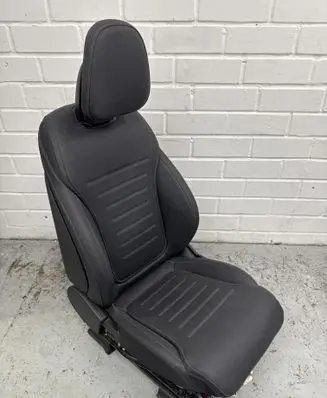 Mercedes-Benz GLC C254 Front passenger seat 