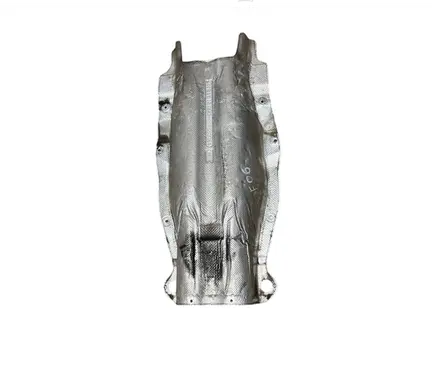 BMW 6 F06 Gran coupe Heat shield in engine bay 51487202858 7202858 24640010